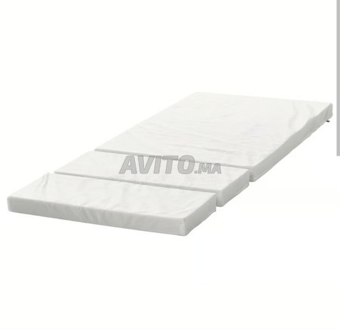 إطار سرير مع مرتبة وقاعدة سرير ماركة ايكيا