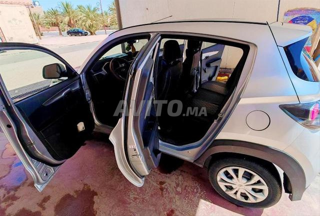 Mahindra KUV 100 Diesel Manuelle 2023 في زاڭورة - 2