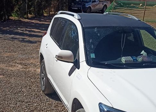 Voiture de type Toyota Rav 4