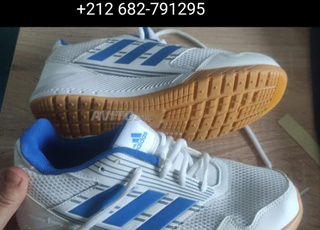 Neuf original Adidas taille 38,5