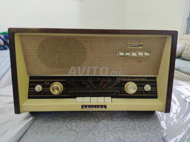 Grand Radio Vintage à lampes Philips marche