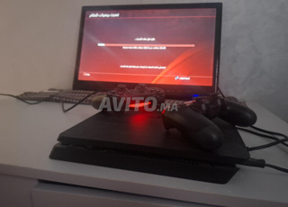 PS4 à vendre, encore neuf