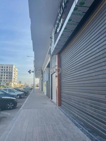 محل للإيجار Victoria Ouled saleh - 2