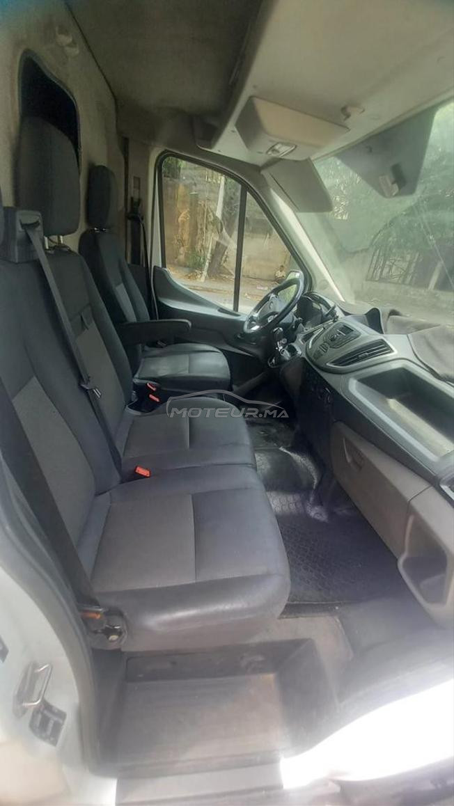 vend ford fourgon tres bon etat 
