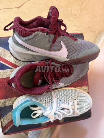 أحذية رياضية