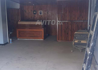 Hamria Vente Sarout grand local commercial à Meknès 160 mètres