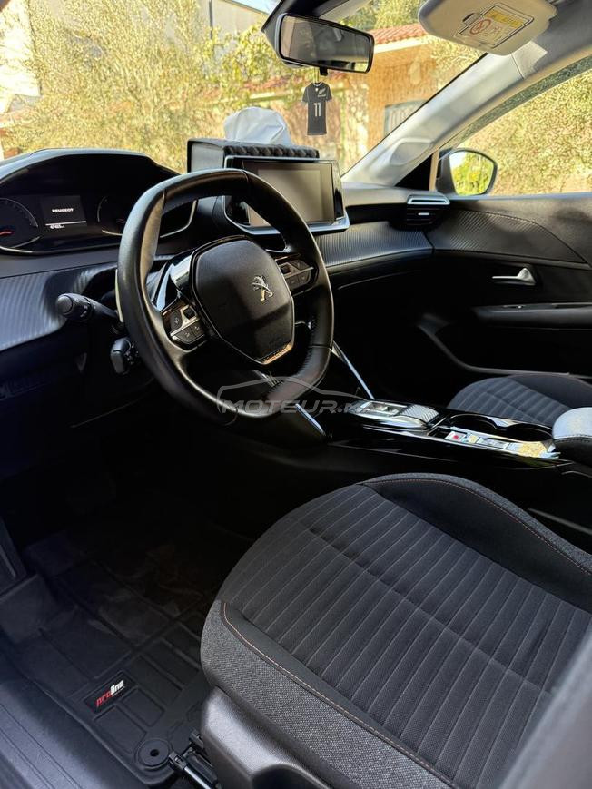 peugeot 208 2022 automatique 