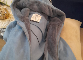 معطفان للبيع