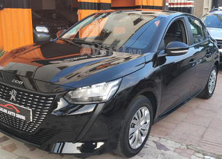 Peugeot 208 essence 2022