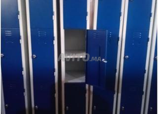 Casier métallique portes en stock MOBILIER