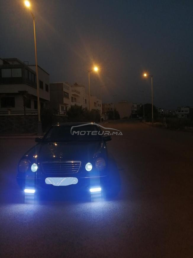 mercédes benz e250 deoune 2008