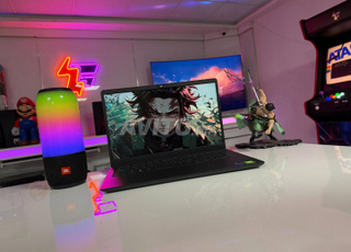 Dell Vostro 3420 i7-1165G7 8Go ram 512Go ssd