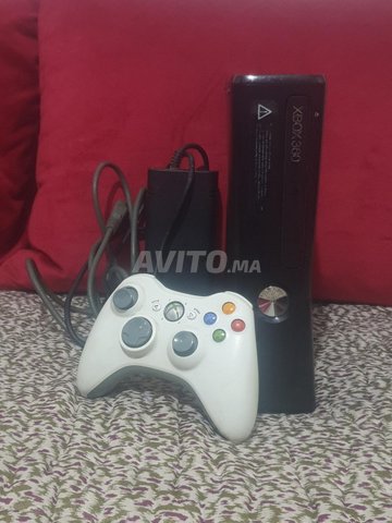 اكس بوكس 360 في حالة جيدة