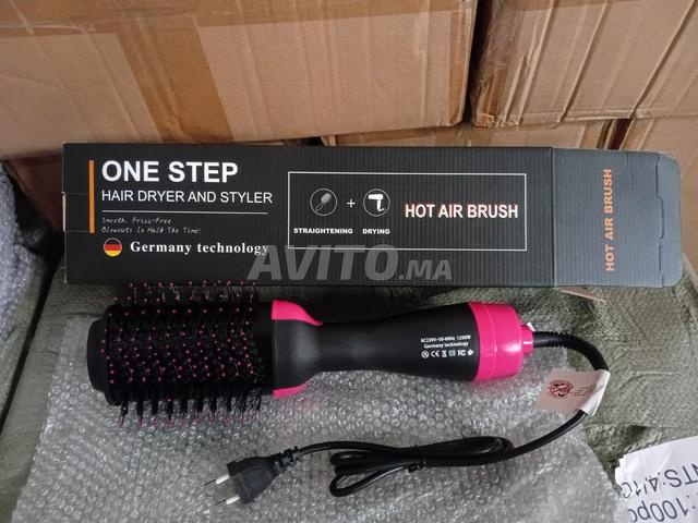 Brosse à air chaud - 1200 W - 3 temperatures - 2