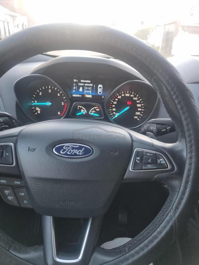 A vendre Ford kuga Diesel Automatique .