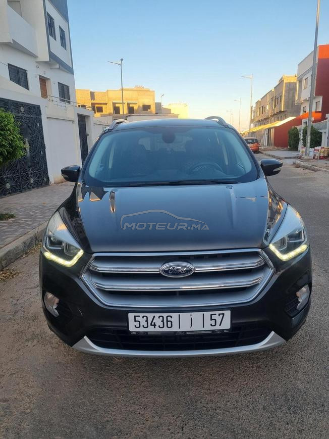 A vendre Ford kuga Diesel Automatique .
