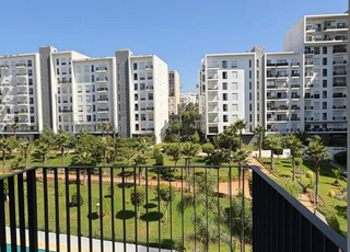 شقة للبيع في بريستيجيا، الثمن 330 مليون