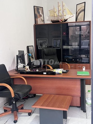 Magasin meublé à louer