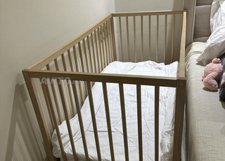 سرير ومرتبة للأطفال