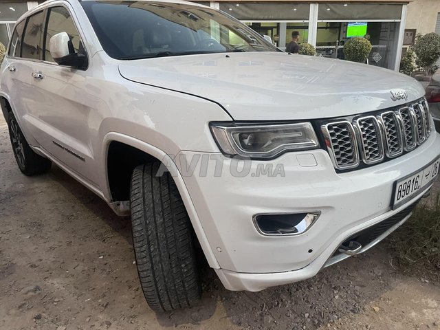 جيب جراند شيروكي ديزل أوتوماتيك 2019