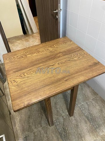 طاولة قابلة للطي