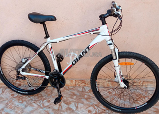Vélo GIANT très bon état kharijya 🇨🇵