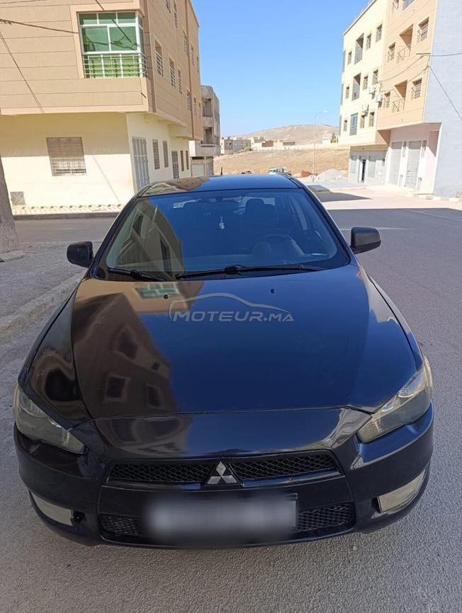 Voiture Mitsubishi lancer model 2011 