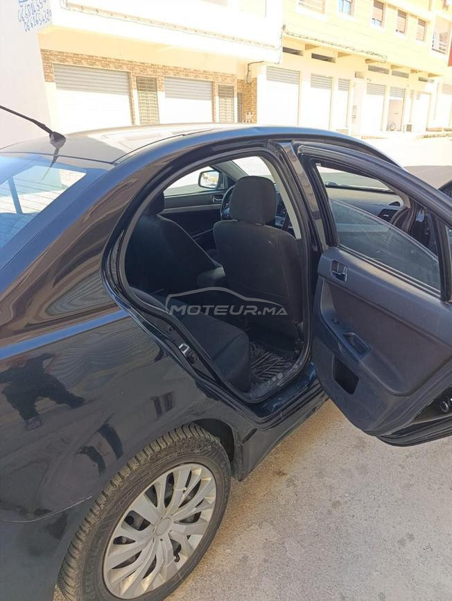 Voiture Mitsubishi lancer model 2011 