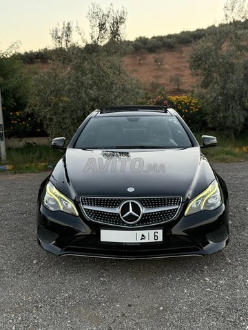 Mercedes E220 coupé oujda