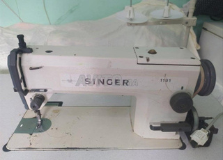 Machine à coudre SINGER