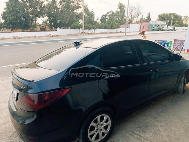 hyundai accent modèle 2015 très bonne état 
