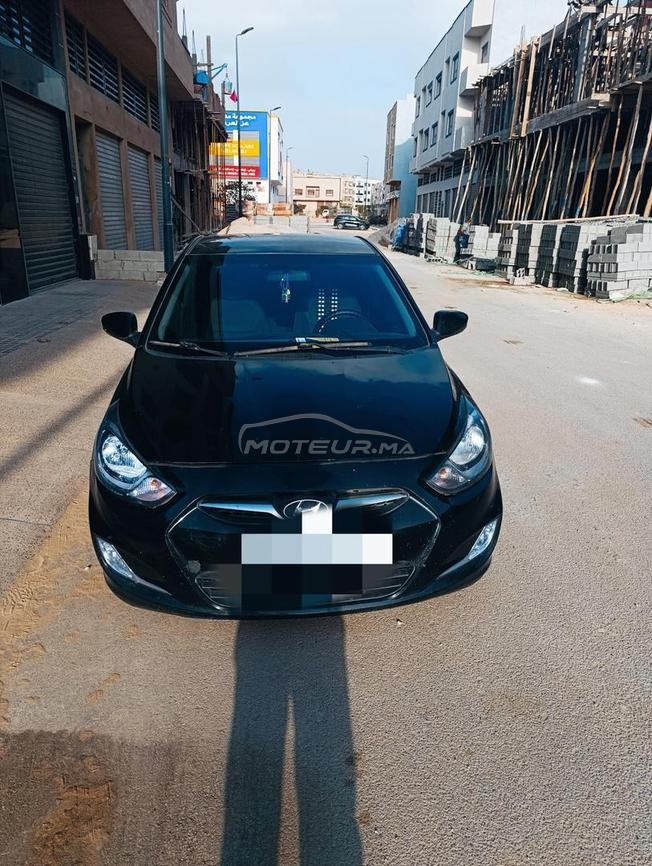 hyundai accent modèle 2015 très bonne état 