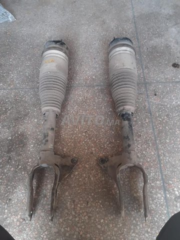 ممتص صدمات نظام التعليق جيب جراند شيروكي