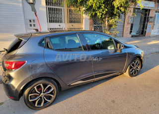 Renault Clio Diesel Manuelle 2018 à Tanger