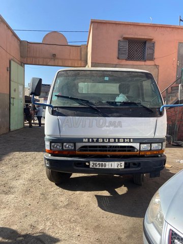 شاحنة ميتسوبيشي 3500