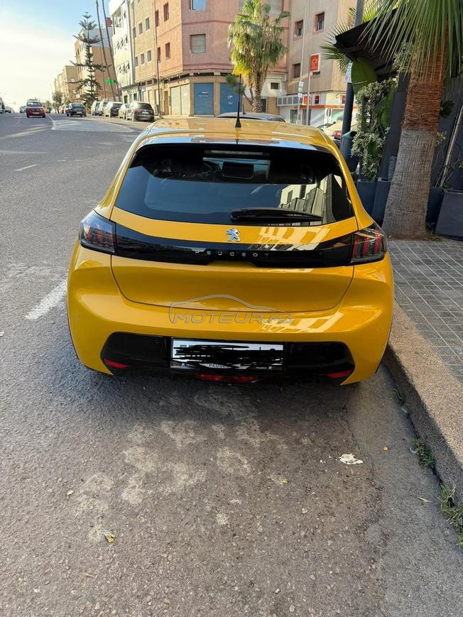 Peugeot 208 modèle 2023 GT ligne 