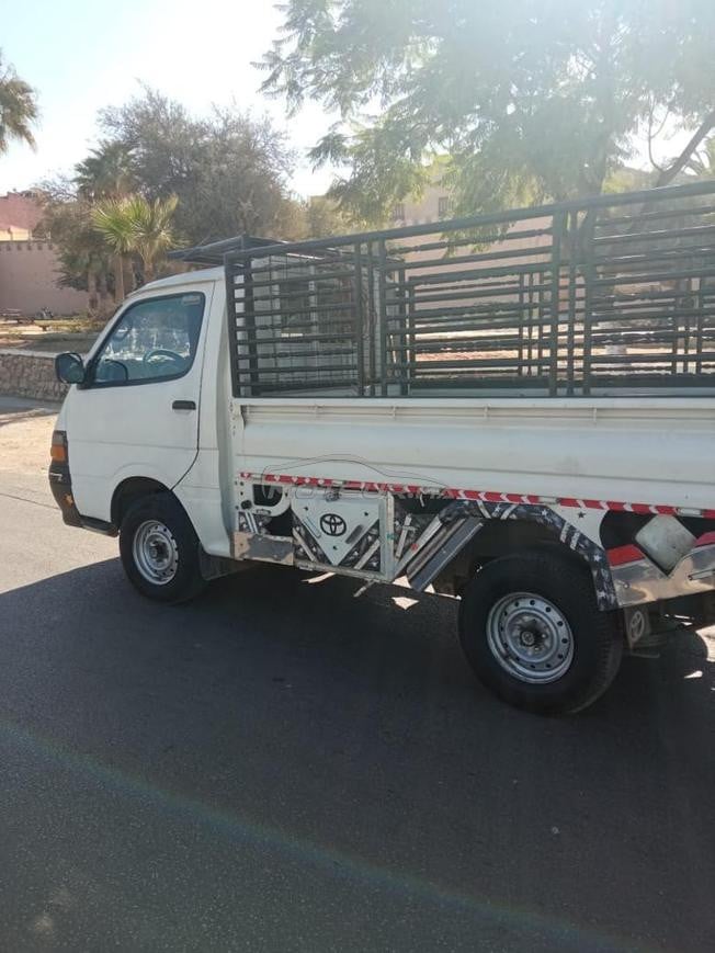 Toyota HiAce Diesel Manuelle 2001 à Meknès
