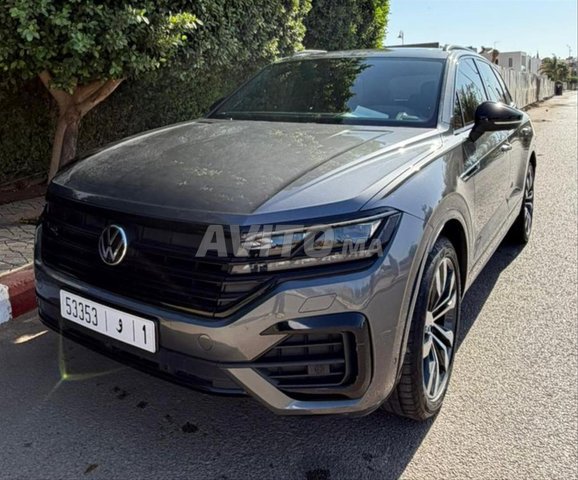 Volkswagen touareg R line full options