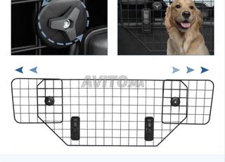 Grille de séparation voiture pour chien