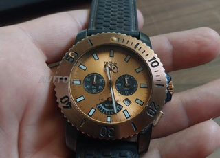 ساعة أونو دي 50 كرونوغراف كوارتز.