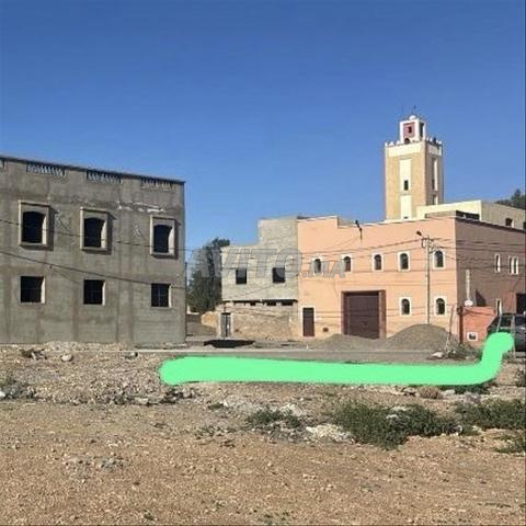 قطعة أرض / بقعة أرضية للسكن أو محل تجاري