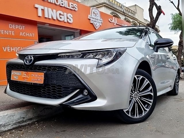 تويوتا كورولا S سبورت هايبرد مميزة TTOPTION