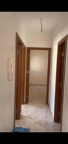 شقة للإيجار في رياض الألفة أزهار الدار البيضاء - 2