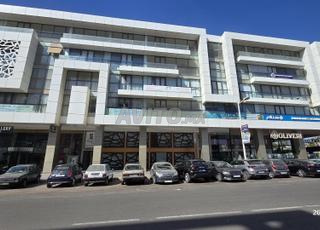 للايجار مكتب بلاتو جديد في اغادير باي بمساحة 166 متر مربع