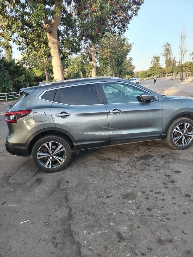 Nissan Qach