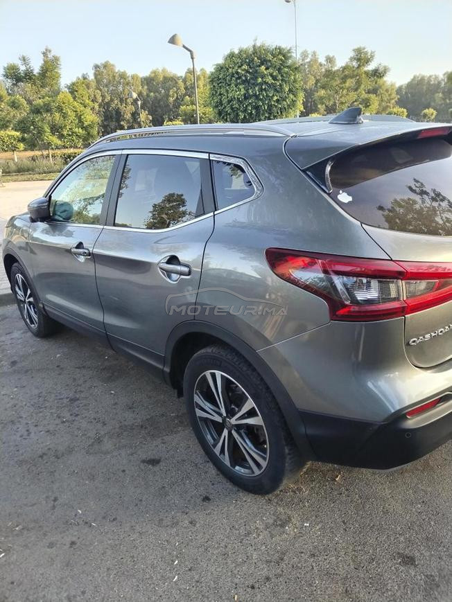 Nissan Qach