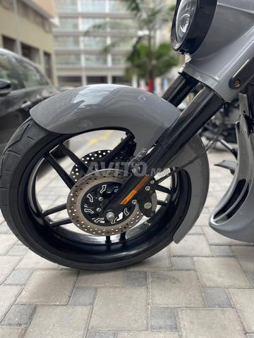Harley Davidson Road King Custom – Style Bagger