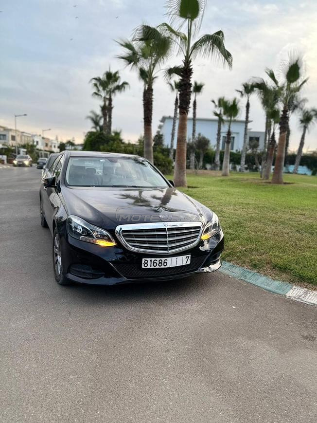 **Mercedes-Benz E220 CDI** 