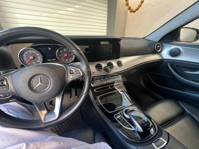 Mercedes E220 