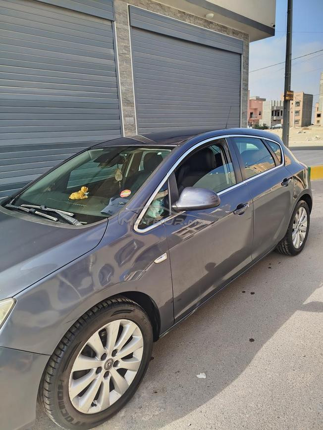 opel astra 2010